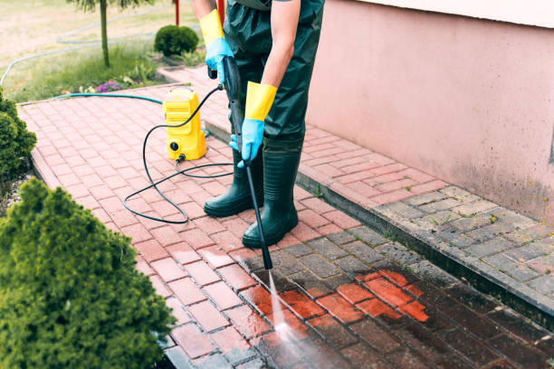 Best Concrete Pressure Washing  in Pascoag, RI